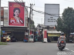 Baliho Kepak Sayap Versi Baru Sambut Puan Maharani di Solo