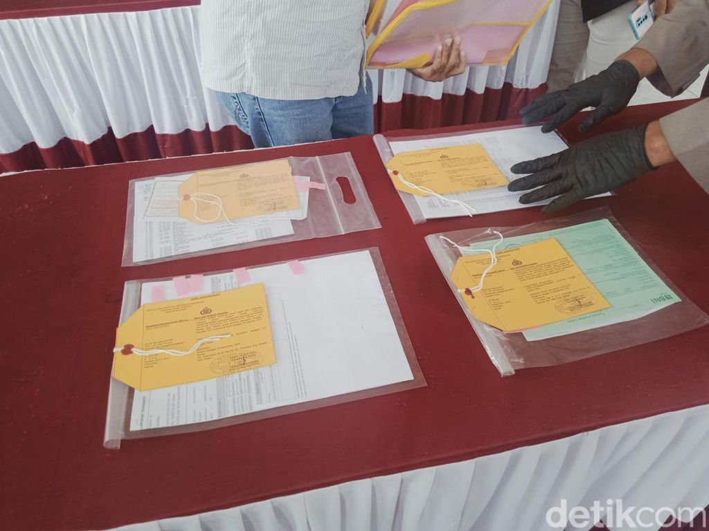 Tipu Pengusaha Korea Rp 2,1 M, Guru di Sukoharjo Jadi Tersangka Tipu Pengusaha Korea Rp 2,1 M, Guru di Sukoharjo Jadi Tersangka