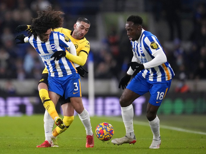 Brighton vs Chelsea Tanpa Pemenang Tak ada pemenang dalam laga Brighton & Hove Albion vs Chelsea. The Blues unggul melalui Hakim Ziyech, namun dibalas Brighton lewat Adam Webster. Skor akhir 1-1.