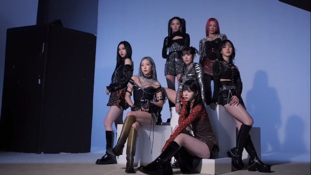 Debut saat Konser/foto: youtube.com Debut saat Konser