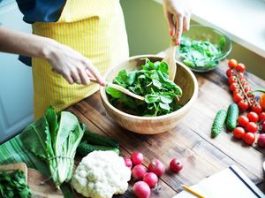 Mengenal Pola Makan Plant-based dan Alasan Kamu Patut Mencobanya Mengenal Pola Makan Plant-based dan Alasan Kamu Patut Mencobanya