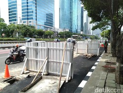 detikcom Do Your Magic: Galian Depan Balai Kartini Jl Gatsu Sudah Ditutup