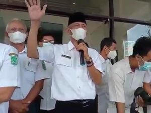 Viral Pidato Kadispendik Pasuruan Ancam Mati LSM dan Wartawan Viral Pidato Kadispendik Pasuruan Ancam Mati LSM dan Wartawan
