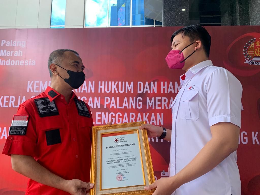 PMI Ungkap Kekhawatiran Merosotnya Stok Darah di Bulan Puasa PMI Ungkap Kekhawatiran Merosotnya Stok Darah di Bulan Puasa