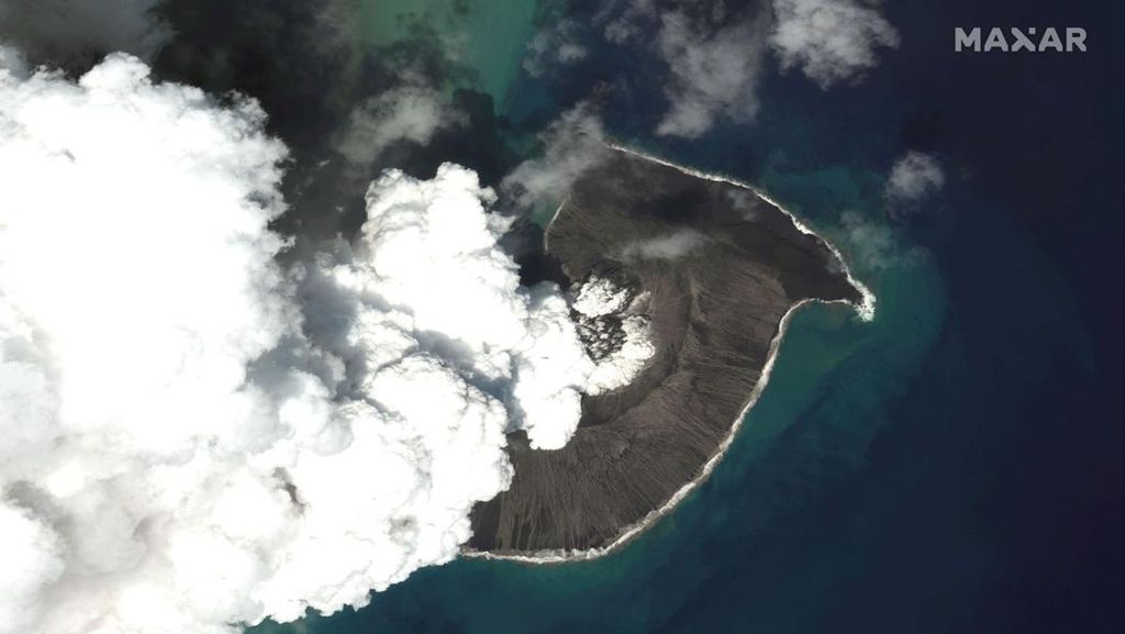 Foto Letusan Dahsyat Gunung Berapi Tonga dari Luar Angkasa