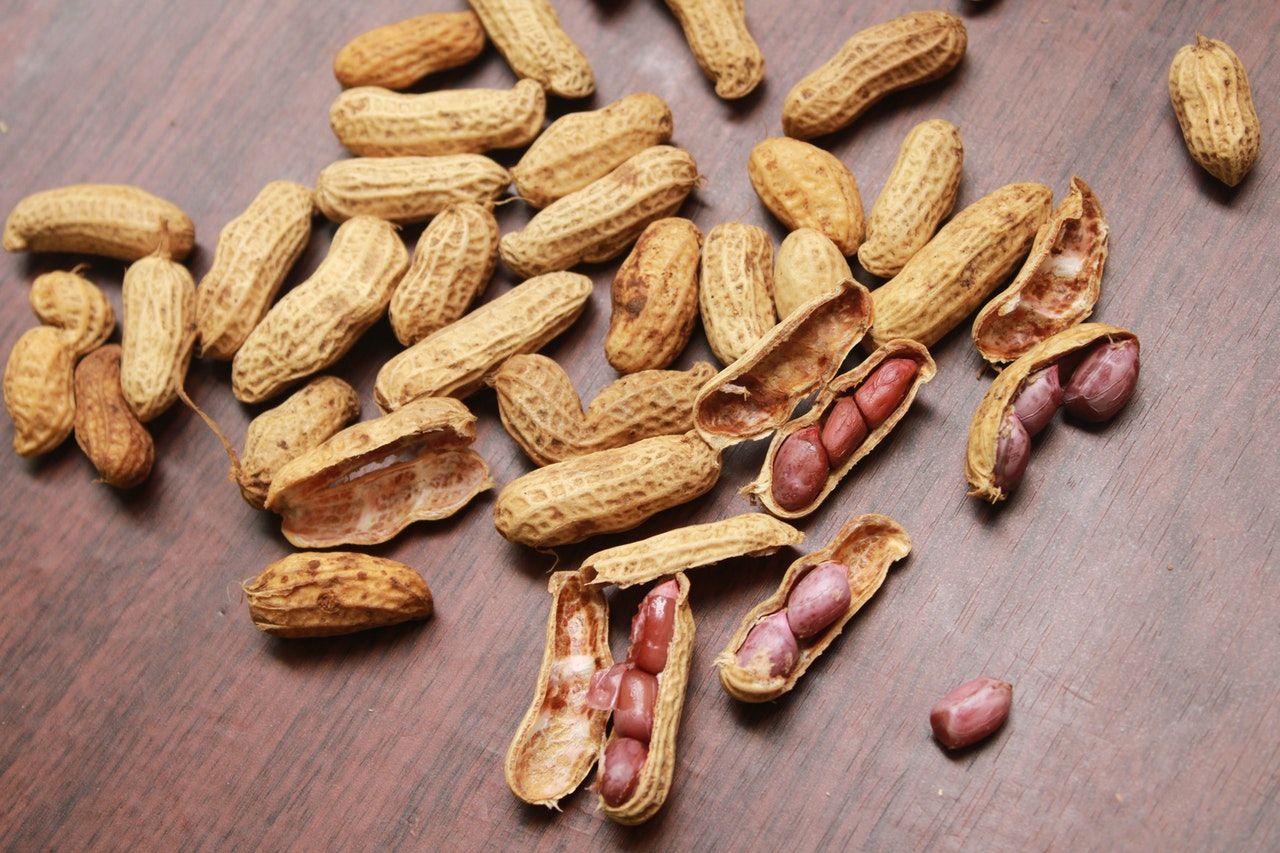 mitos atau fakta kacang bisa sebabkan jerawat/ Foto: Pexels/ Michael Mekson