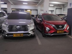 Mobil Arteria Dahlan Sempat Bikin Heboh: Pakai Pelat Polri