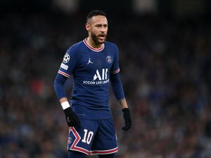 Neymar Bikin Dokumenter di Netflix, Mau Bungkam Haters!