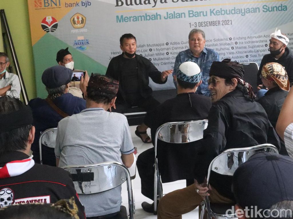 Soal Kajati Bicara Sunda, TB Hasanuddin: Ucapan Arteria Tak Wakili Partai