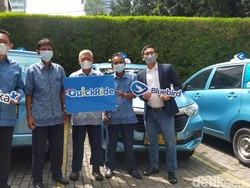 Traveloka Luncurkan Fitur QuickRide bersama Blue Bird, Keunggulannya?