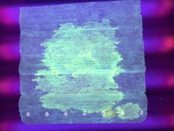 Masker Jepang Bisa Bersinar Saat Terpapar COVID-19