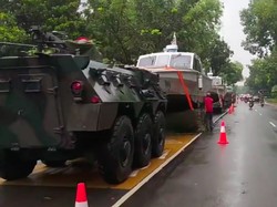 Viral Rantis Anoa hingga Speedboat Parkir di Sekitar Monas, Ada Apa?