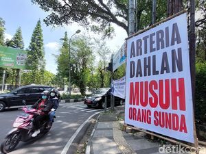 Arteria Dahlan Minta Maaf, Orang Sunda Maafin Nggak Ya? Arteria Dahlan Minta Maaf, Orang Sunda Maafin Nggak Ya?