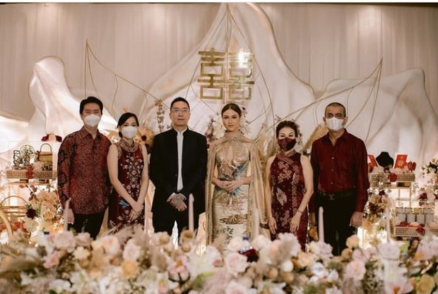 (Berbeda dengan lamaran, apa itu tradisi Sangjit?/Foto: instagram.com/marcelladaryanani) Berbeda dengan lamaran, apa itu tradisi Sangjit?/Foto: instagram.com/marcelladaryanani