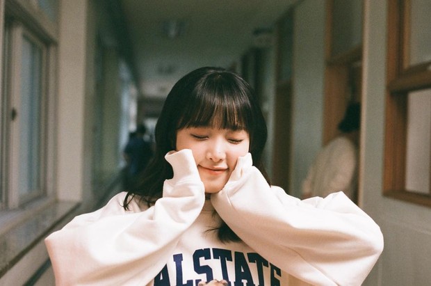 Choi Yena/instagram.com/yena.jigumina/ Yena pernah mengidap kanker getah bening/limfoma ketika ia masih kecil