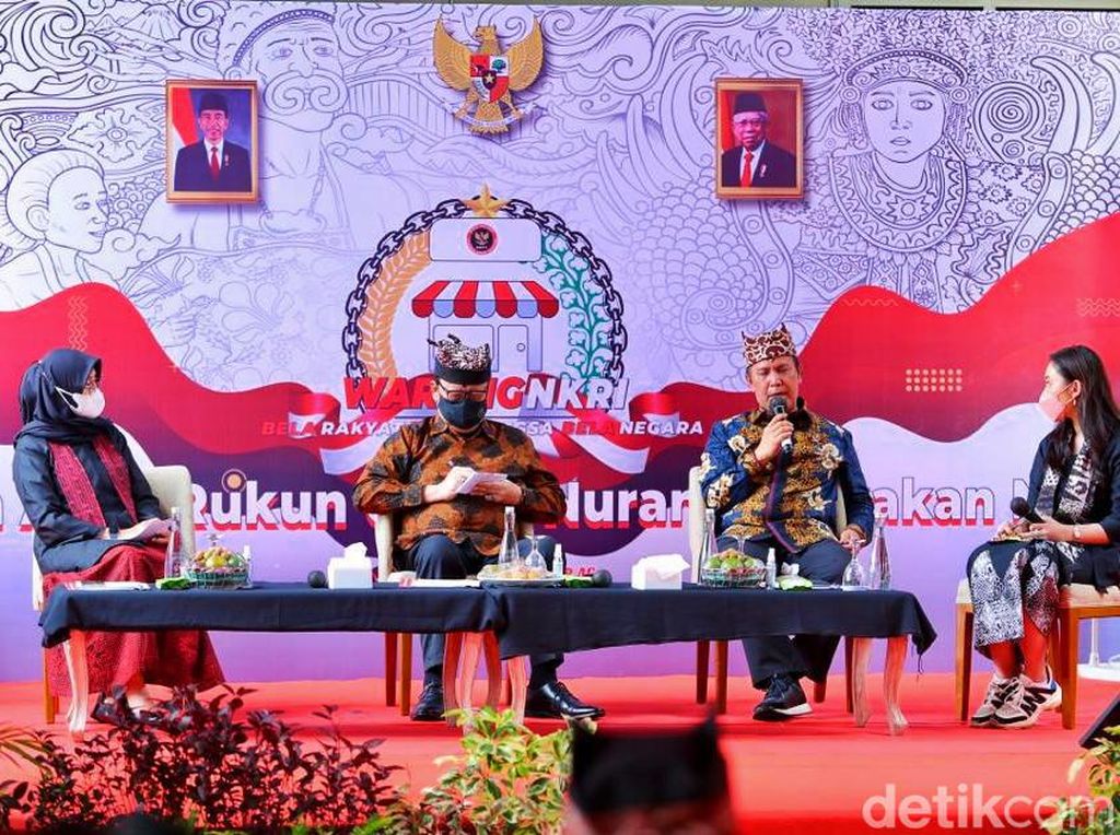 Tangkal Radikalisme, Menpan-RB dan Kepala BNPT Dialog Kebangsaan di Banyuwangi Tangkal Radikalisme, Menpan-RB dan Kepala BNPT Dialog Kebangsaan di Banyuwangi