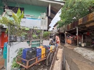 Berbulan-bulan Alami Krisis, Mulai Ada Rumah di Muara Baru Terima Air PAM