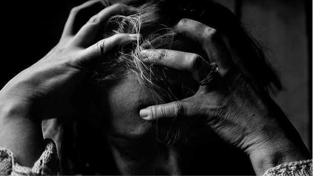 Kasus Teror Pinjol/ Foto: Canva/Kat Jayne Kasus Teror Pinjol/ Foto: Canva/Kat Jayne