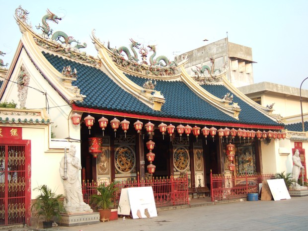 Klenteng Tay Kak Sie Bagian depan Klenteng Tay Kak Sie