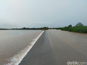 Waduk Nipa-nipa Makassar Status Bahaya Rendah, Air Sungai Melimpas ke Spillway Waduk Nipa-nipa Makassar Status Bahaya Rendah, Air Sungai Melimpas ke Spillway
