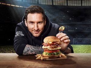 Lionel Messi Bakal Luncurkan Messi Burger dengan Topping Istimewa