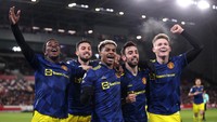 Sementara itu, MU akhirnya bisa menang 3-1 atas Brentford. Masing-masing gol dicetak Anthony Elanga, Mason Greenwood, dan Marcus Rashford, yang dibalas Ivan Toney. Kemenangan membuat MU masih bertahan di papan tengah klasemen Liga Inggris. (Foto: Getty Images/Alex Pantling)