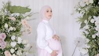 7 Foto Pemotretan Hamil Lesti Kejora, Baru Terekspos Setelah Baby L Lahir