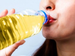 Minum Air Kencing Tidak Bisa Sembuhkan COVID-19, Ini Penjelasannya