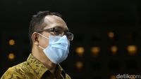 Penampakan Hakim-Panitera PN Surabaya yang Terjaring OTT KPK