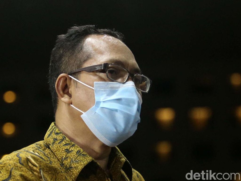 Penampakan Hakim-Panitera PN Surabaya yang Terjaring OTT KPK