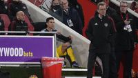 Foto: Ronaldo Diganti Maguire, Ngambek sama Rangnick