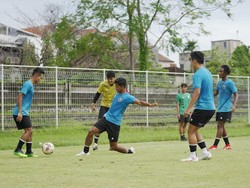Shin Tae-yong Beri Latihan Ringan untuk Timnas Indonesia