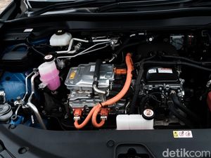 Pemerintah Kasih Insentif! Beli Mobil Listrik Bisa Gratis DP, Bea Masuk Juga