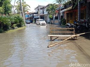 Babat Lamongan Sudah 2 Hari Kebanjiran Gegara Terus Diguyur Hujan Lebat