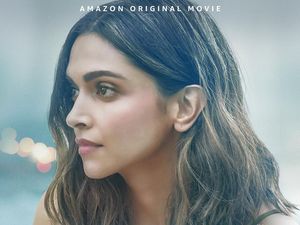 Deepika Padukone Mesra dengan Siddhant Chaturvedi di Gehraiyaan