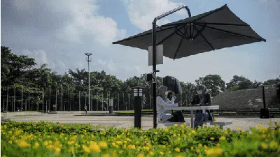 Go Green Nih! Fasilitas Publik Mulai Gunakan Panel Surya
