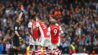 13 Kartu merah didapati Arsenal di ajang Liga Inggris. Sisanya di Liga Europa (Getty Images/Julian Finney)