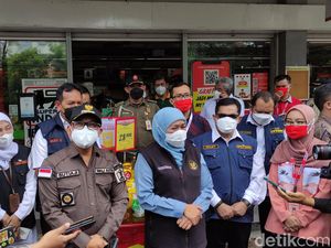 Sidak di Malang, Khofifah Minta Ritel Modern Maksimalkan Stok Minyak Goreng