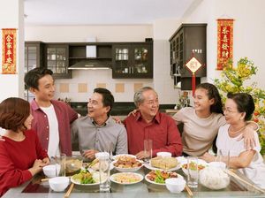 5 Tips Tetap Sehat Saat Rayakan Imlek di Tengah Pandemi