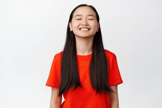 Ilustrasi menarik napas/ Foto: Freepik.com