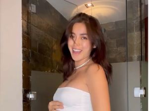 Pose Seksi Jessica Iskandar saat Hamil Besar