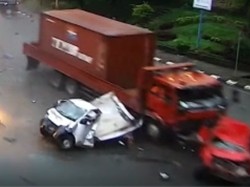 Kemenhub Usut Kecelakaan Maut Truk Tronton di Balikpapan