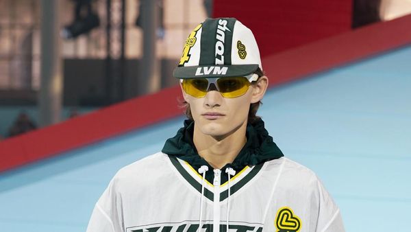 Potret Unik Tas Terbaru Louis Vuitton 2022, Bentuk Cat Kaleng