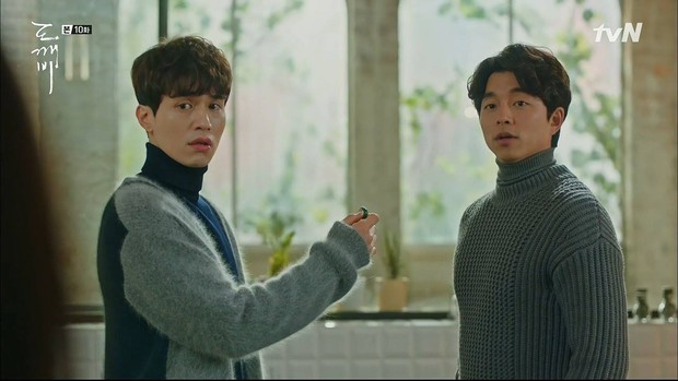 Lee Dong Wook dan Gong Yoo dalam drama Goblin