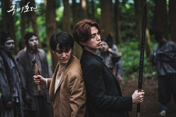 Lee Dong Wook dan Kim Bum dalam drama The Tale of the Nine Taled