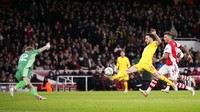 The Reds memimpin 1-0 lewat gol Diogo Jota. Pria asal Portugal itu melesakkan gol lewat tembakannya di depan kotak penalti setelah mengecoh beberapa pemain Arsenal. AP Photo/Matt Dunham.