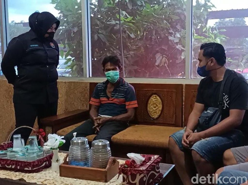 Pelaku Teror Alat Kelamin ke Pelajar Perempuan di Sumenep Diamankan Pelaku Teror Alat Kelamin ke Pelajar Perempuan di Sumenep Diamankan