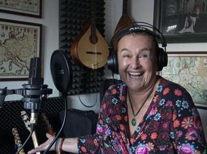 Penyanyi Ceko Meninggal karena Sengaja Menulari Dirinya dengan COVID-19