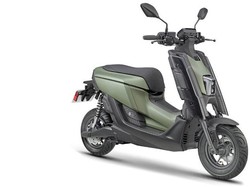 Yamaha EMF 2022 Meluncur, Skutik Listrik dengan Harga Rp 51,7 Juta