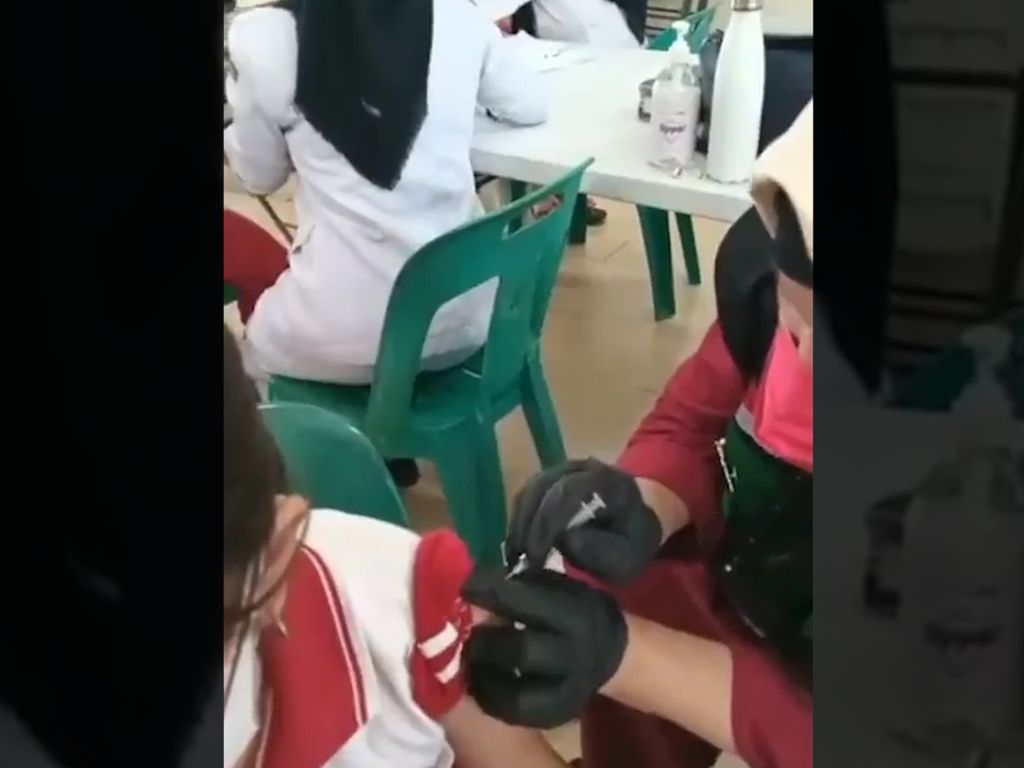 Waduh! Viral Nakes Suntikan Vaksin Covid-19 Kosong ke Siswa SD di Medan